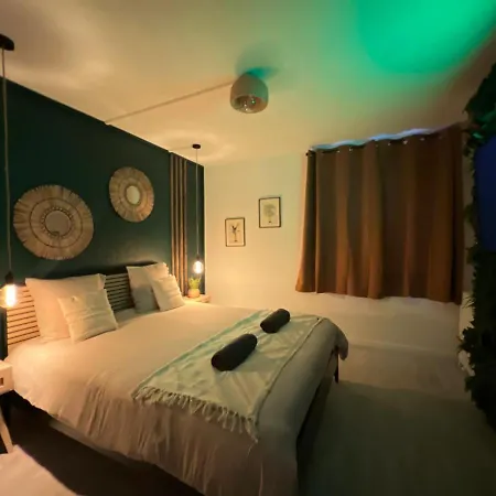 Appartement ~ Le Jungle ~ Petit Cocon Au Porte Du Futuroscope
